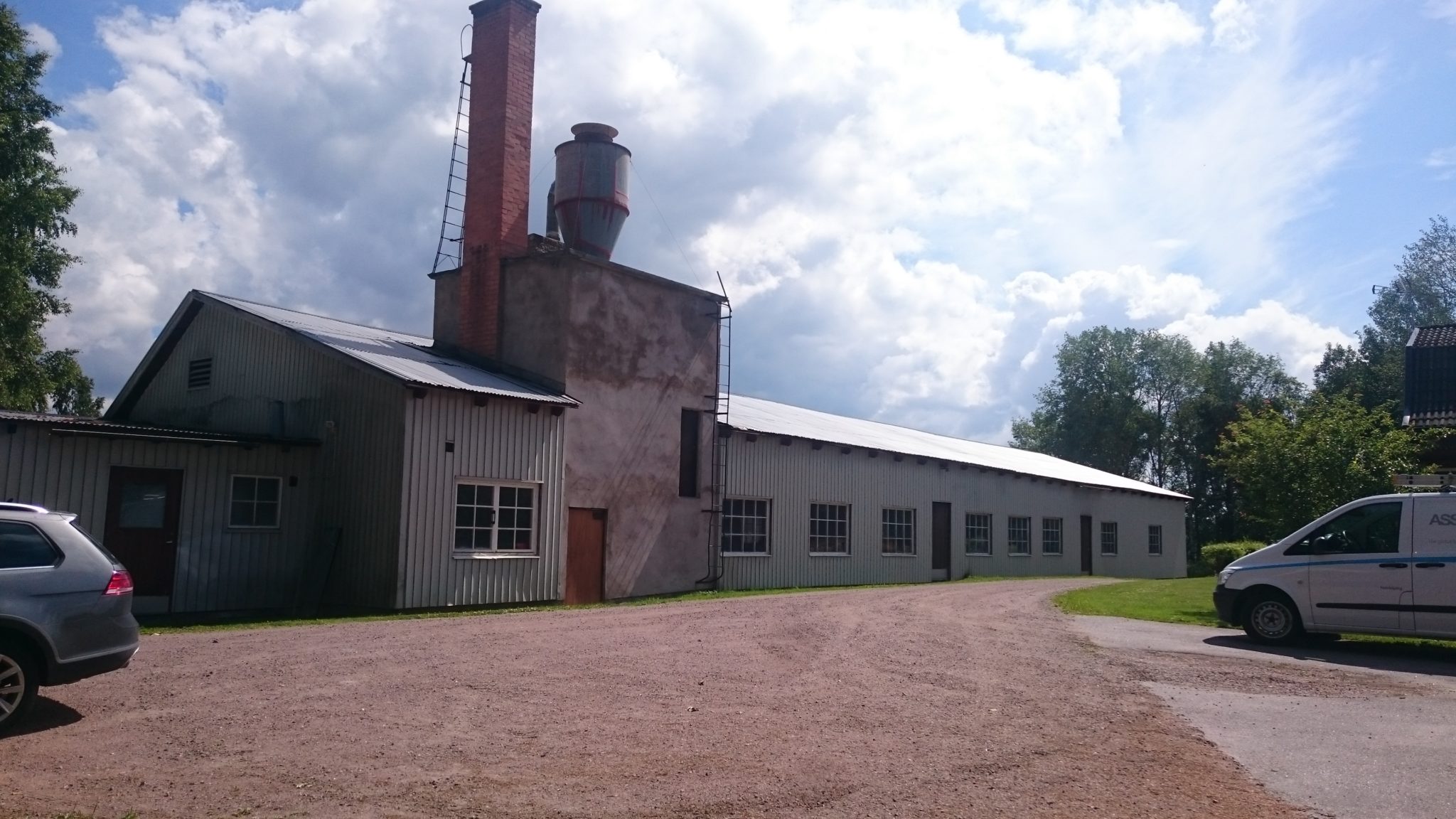 Fönsterfabrikens snickeri i Östra Ryd â€” verkstadsbyggnaden
